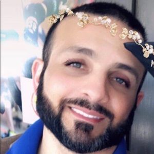 Meet your Posher, Eyad